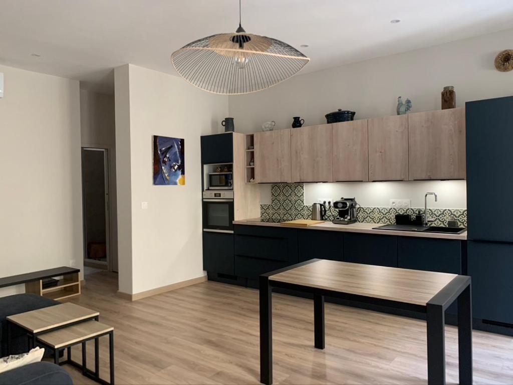 Cosy Joliette, Central, Climatise, 2 Chambres, Wifi, Garage マルセイユ エクステリア 写真